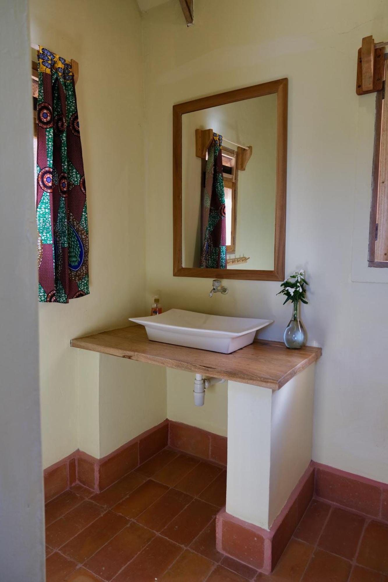 Hyena Hill Lodge Sanga エクステリア 写真