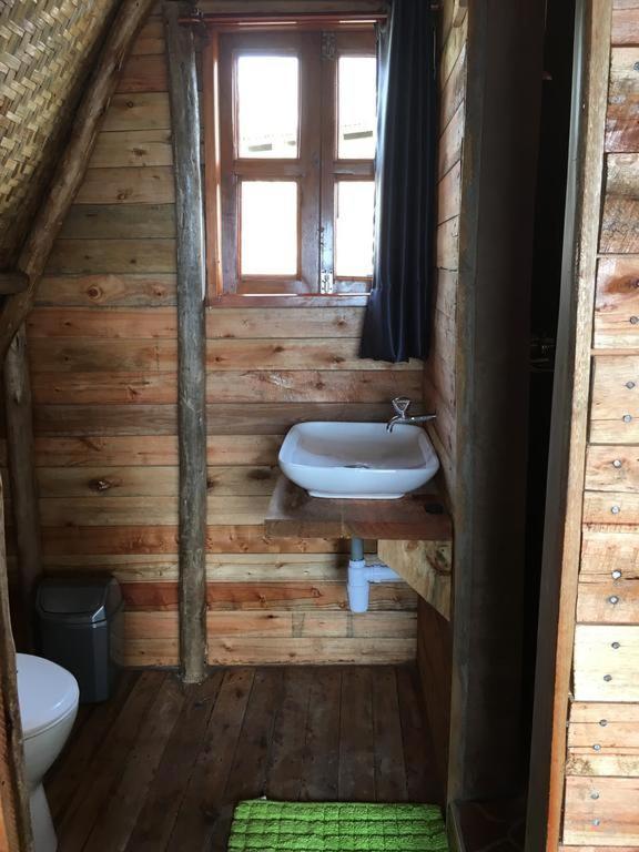 Hyena Hill Lodge Sanga エクステリア 写真
